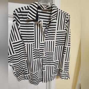 Chico’s Black & White Stripe Button-Up Blouse | Size 1 (M/L)